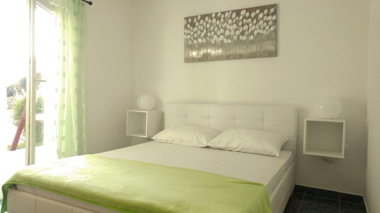 Apartmani Kastelan Barbat na Rabu 外观 照片