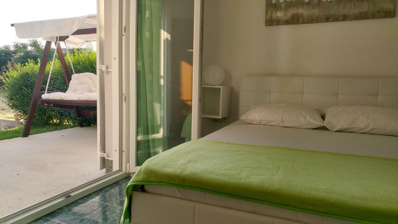 Apartmani Kastelan Barbat na Rabu 外观 照片